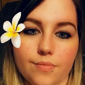 Meet your Posher, Sandy